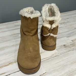 Guess Winter Boots Size 9M